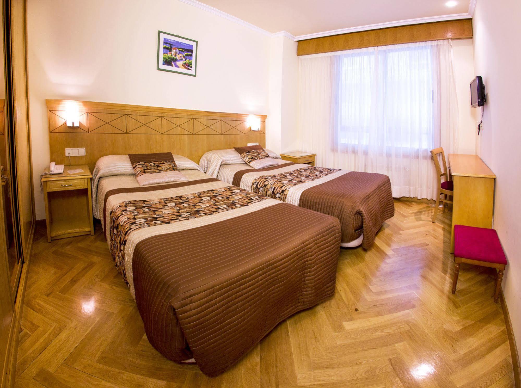 Hotel Cristal 2 A Coruña Kültér fotó
