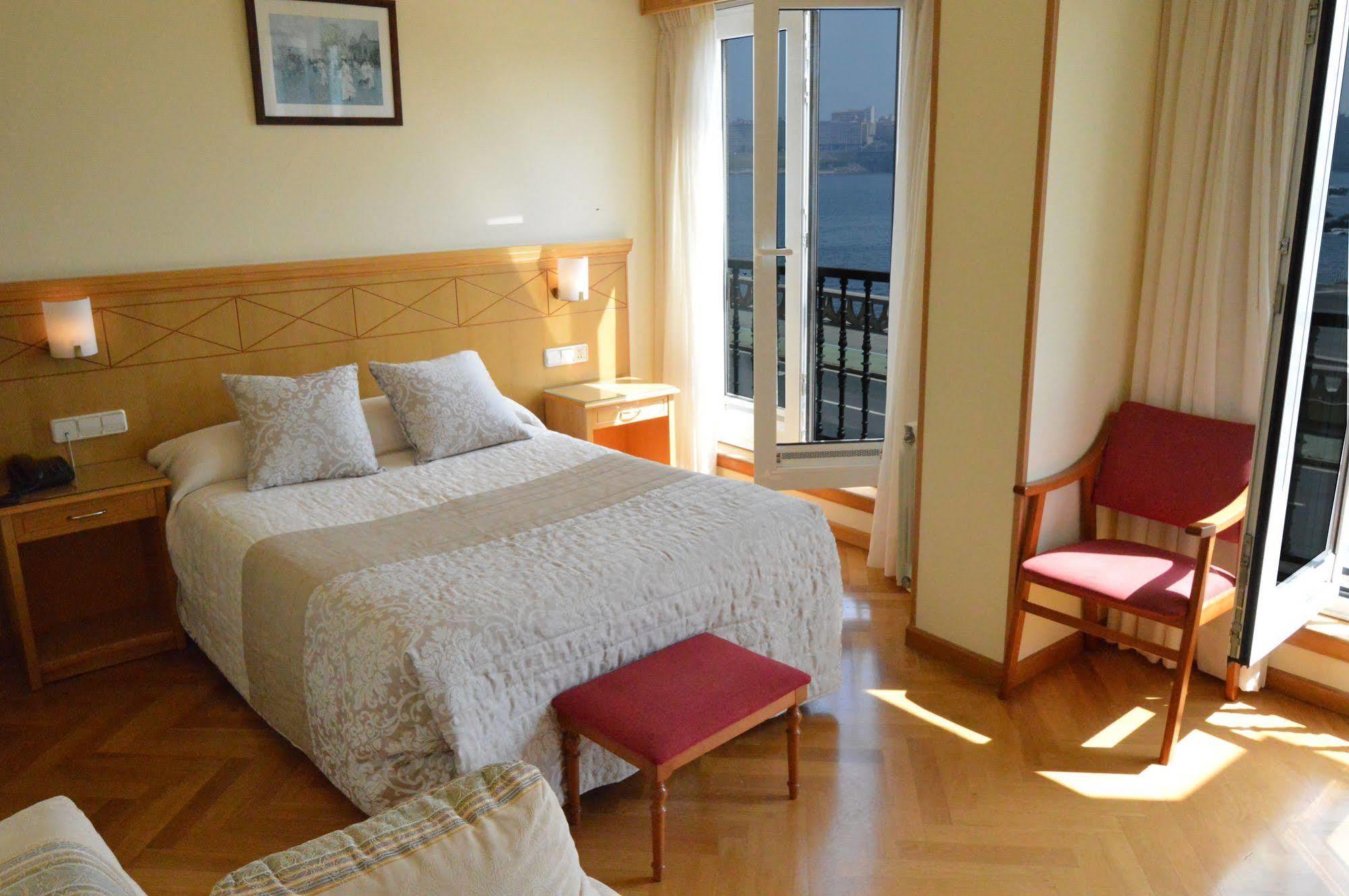 Hotel Cristal 2 A Coruña Kültér fotó