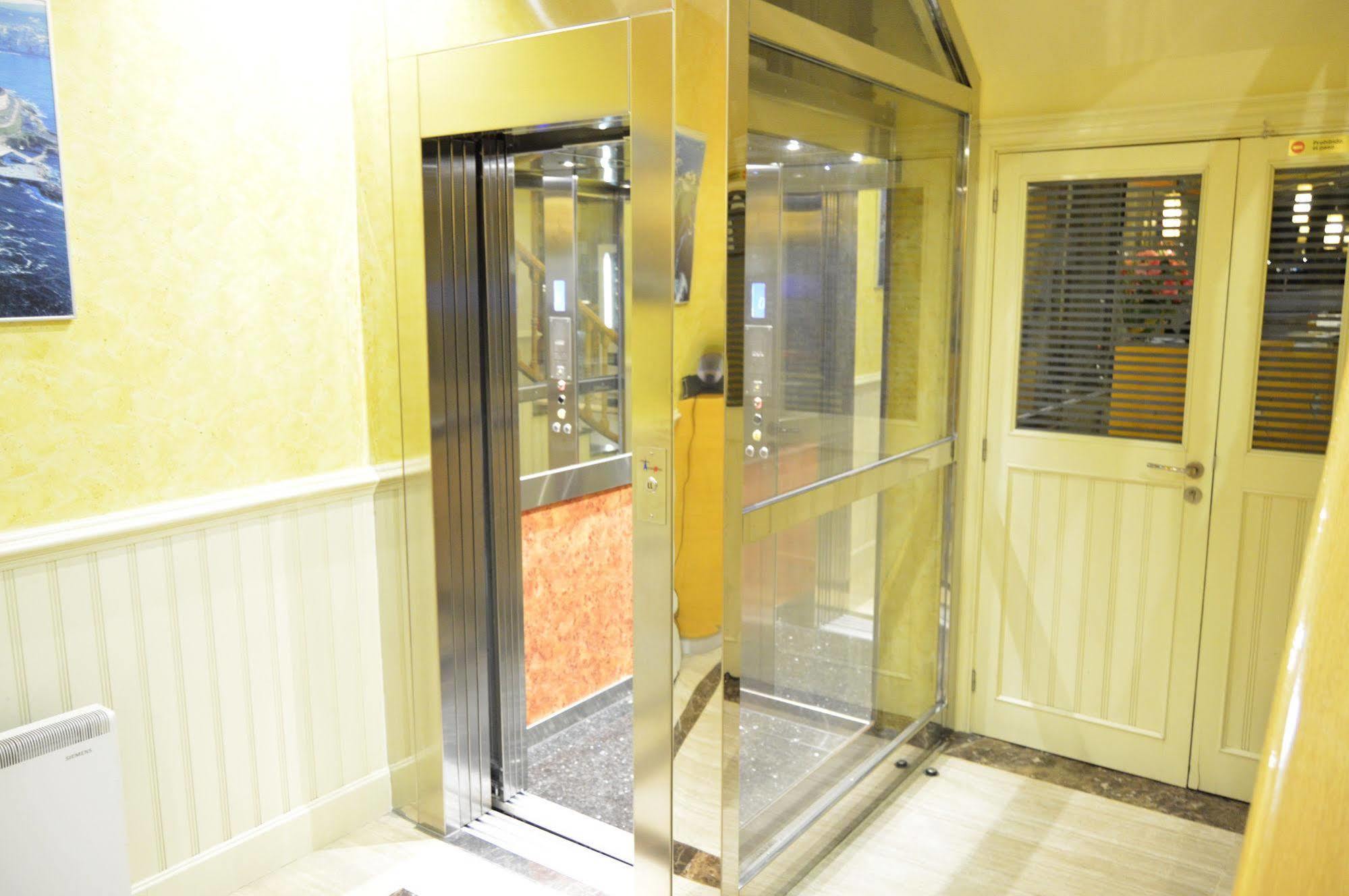 Hotel Cristal 2 A Coruña Kültér fotó